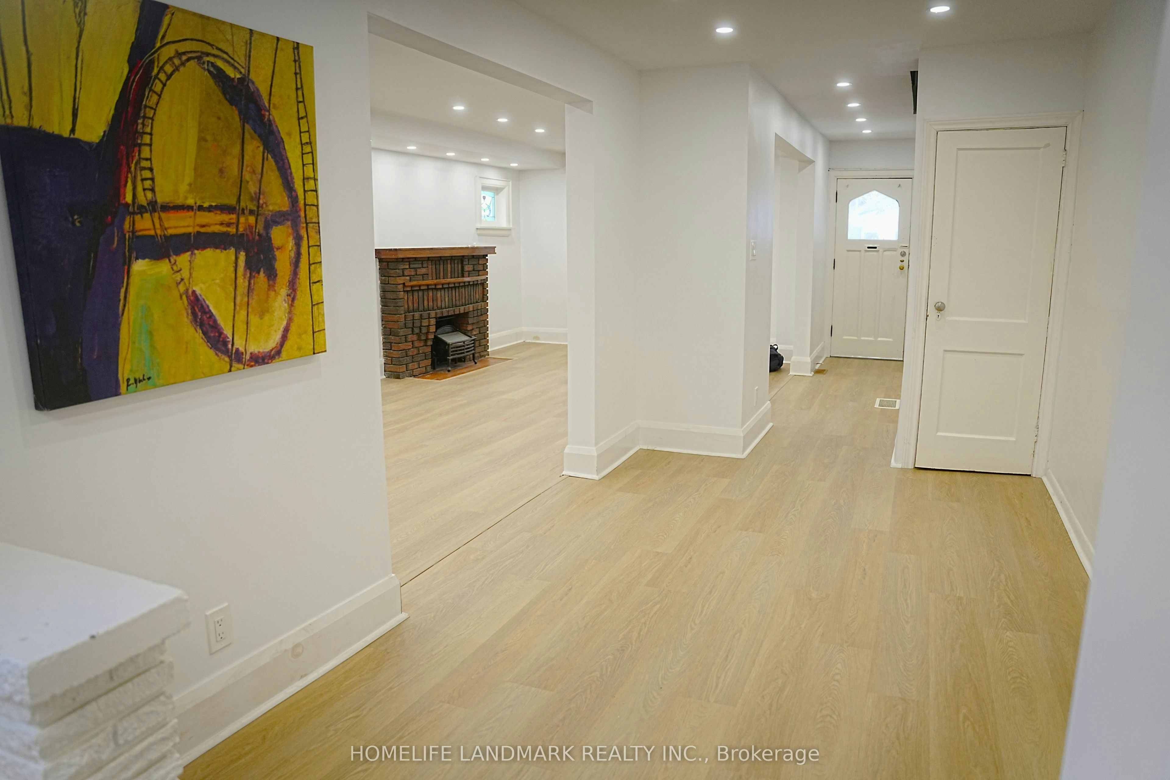 970 Greenwood Avenue, Toronto, ON, M4J 4C3 - 4