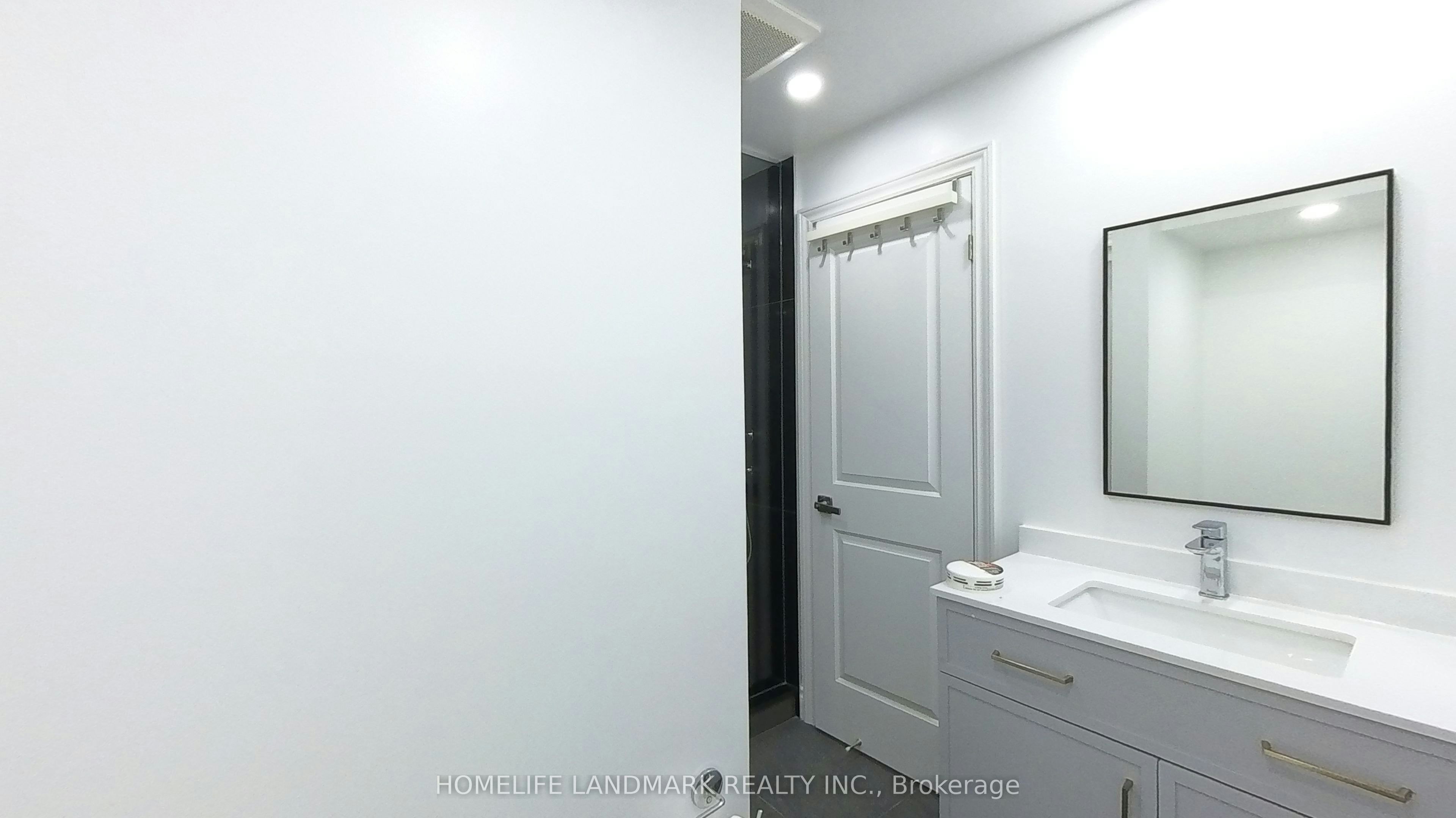 970 Greenwood Avenue, Toronto, ON, M4J 4C3 - 13