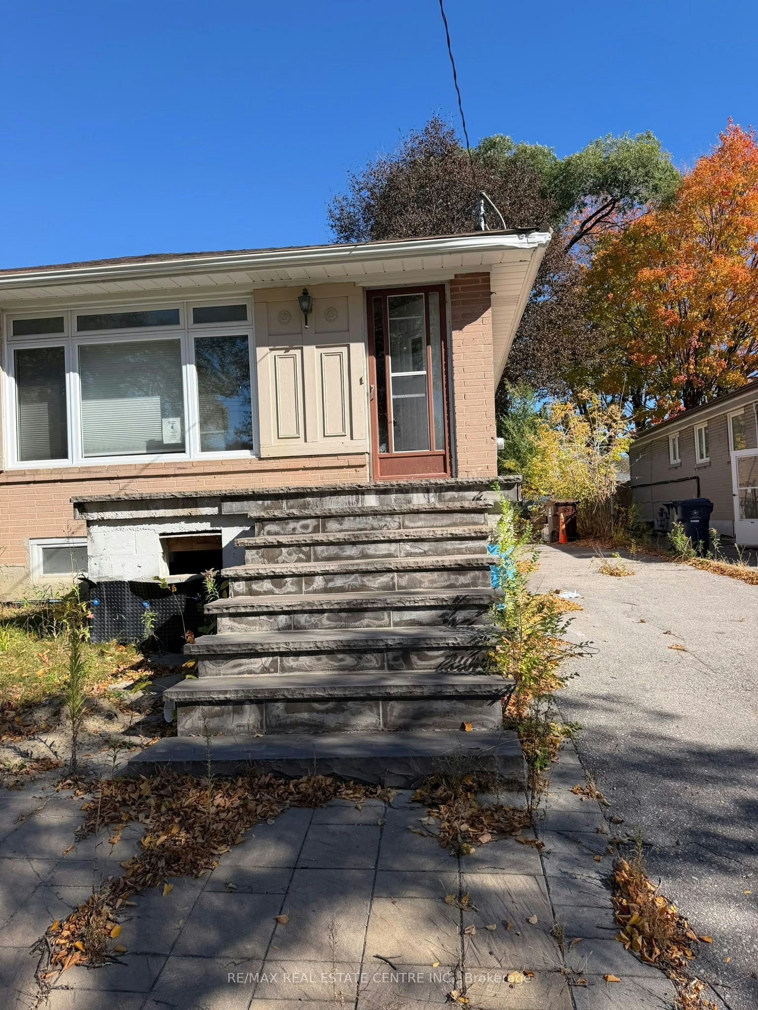97 Birkdale Road, Toronto, ON, M1P 3R6