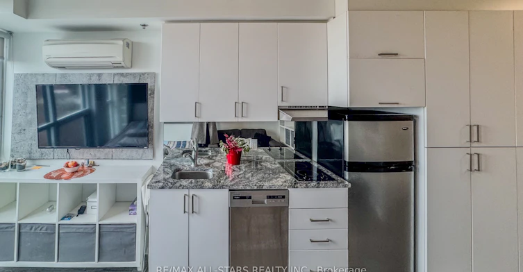 727-1900 Simcoe Street N, Oshawa, ON, L1G 4Y3 - 8