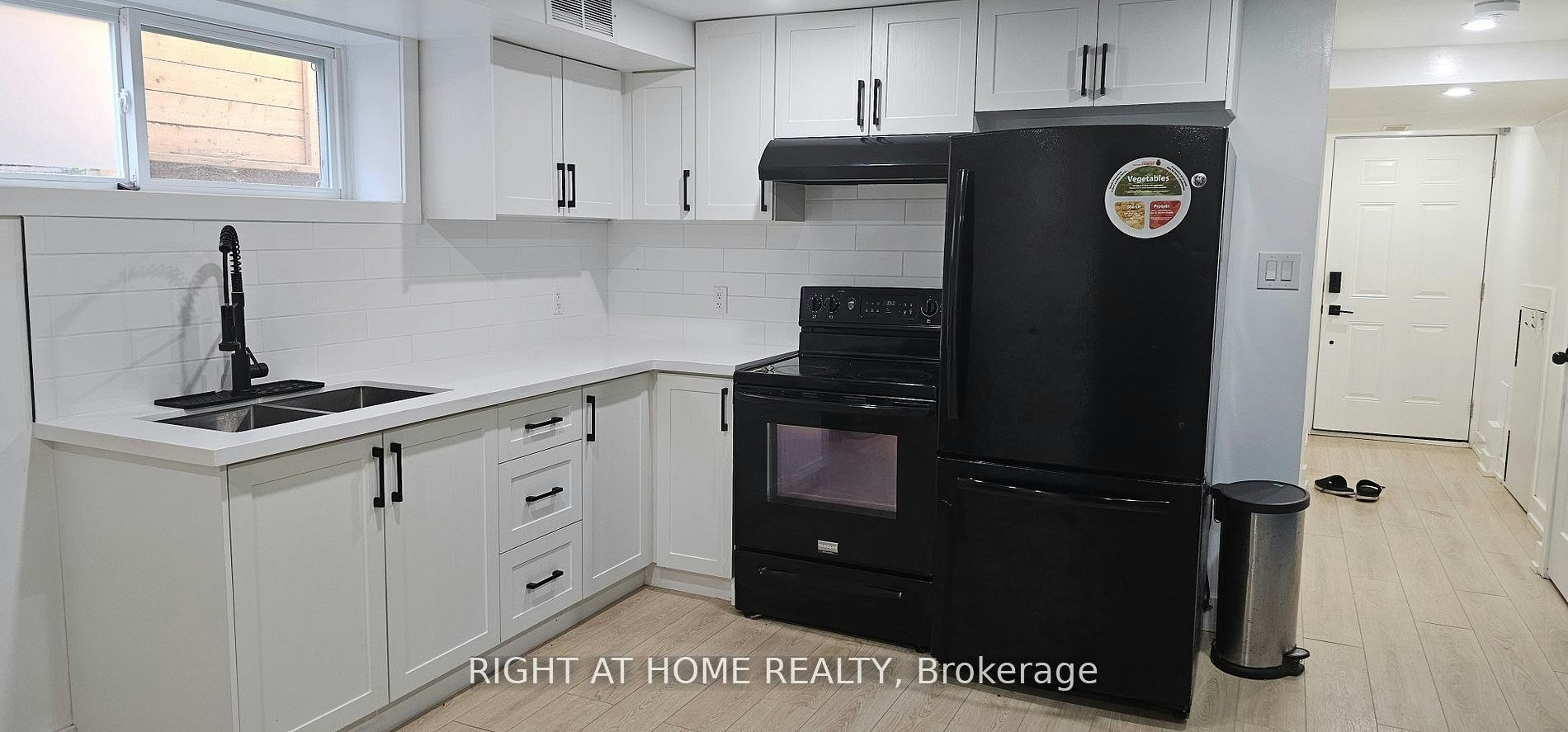 49 Brightside Drive, Toronto, ON, M1E 3Y8 - 4