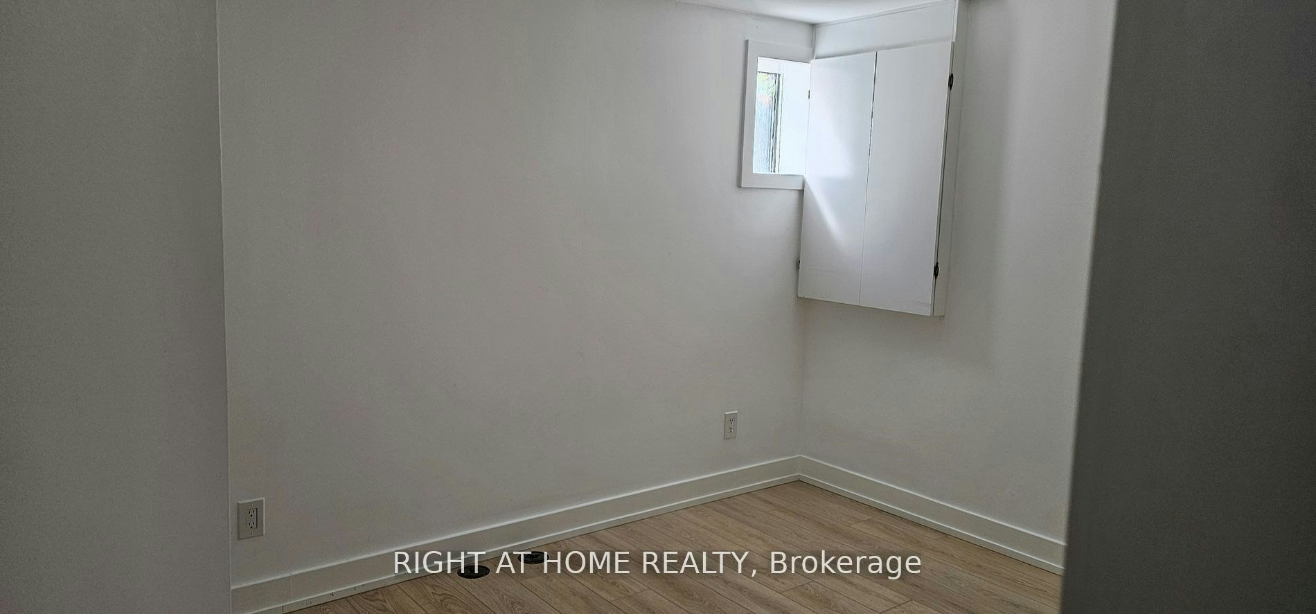 49 Brightside Drive, Toronto, ON, M1E 3Y8 - 2