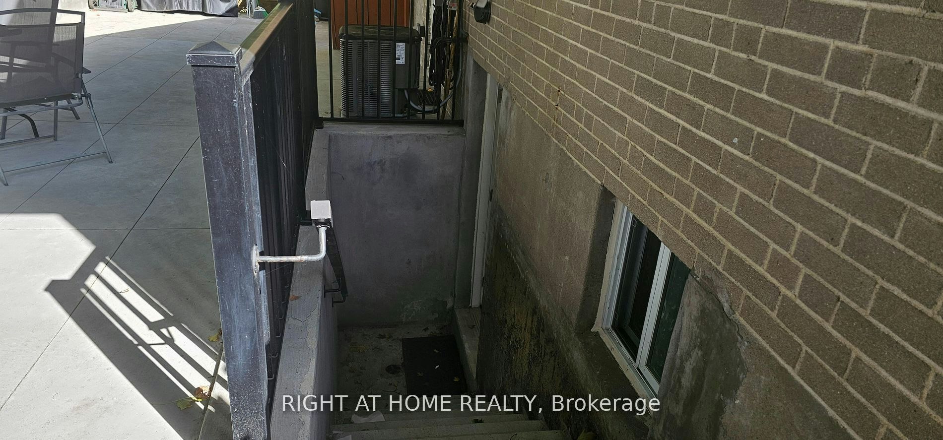 49 Brightside Drive, Toronto, ON, M1E 3Y8 - 8