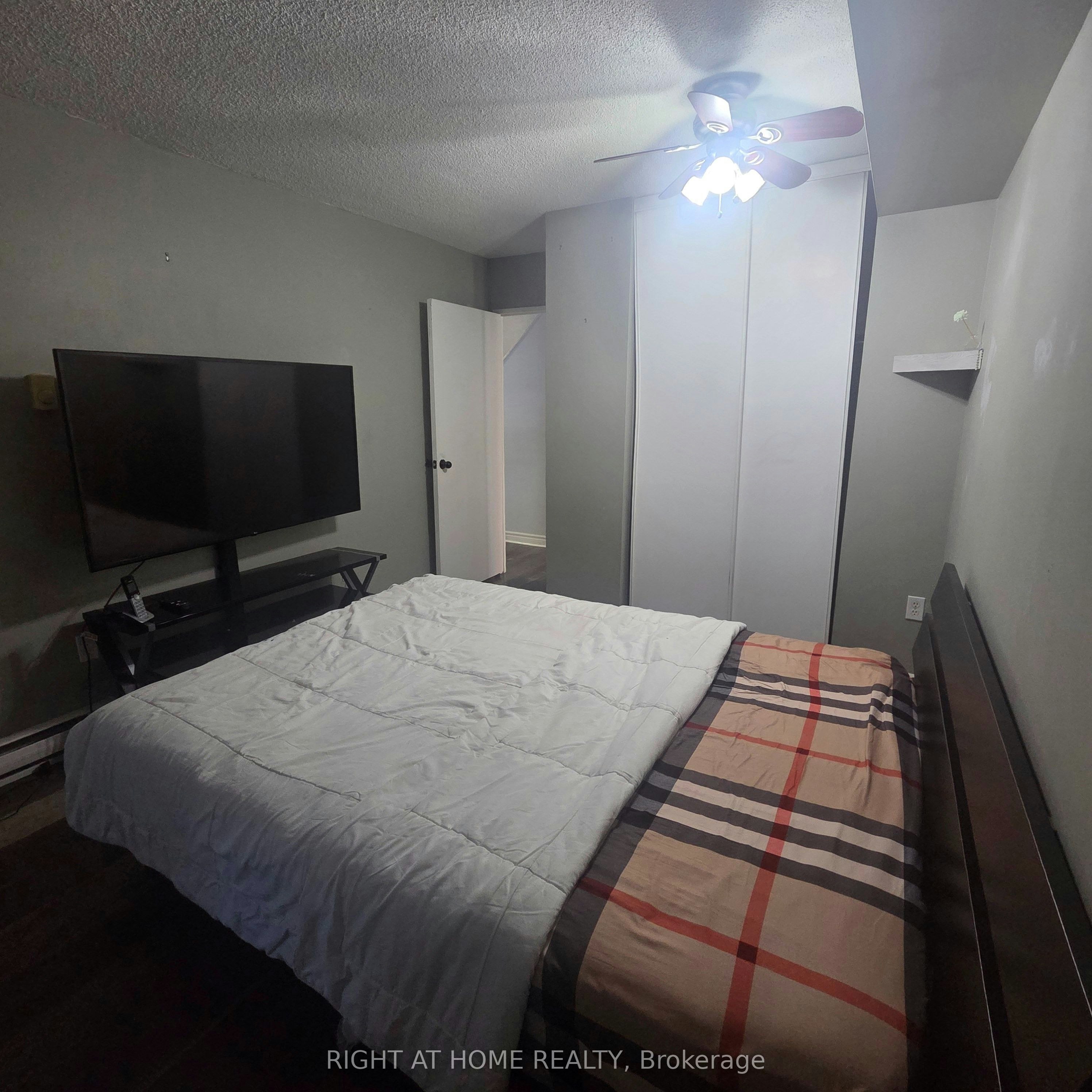 410-454 Centre Street, Oshawa, ON, L1H 4C2 - 16