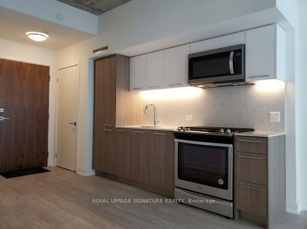 826-15 Baseball Place, Toronto, ON, M4M 0E7 - 4