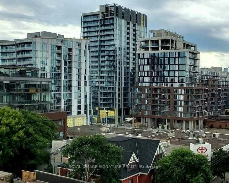 826-15 Baseball Place, Toronto, ON, M4M 0E7