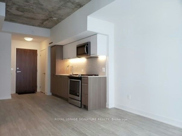 826-15 Baseball Place, Toronto, ON, M4M 0E7 - 8