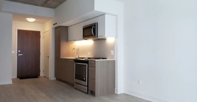826-15 Baseball Place, Toronto, ON, M4M 0E7 - 8