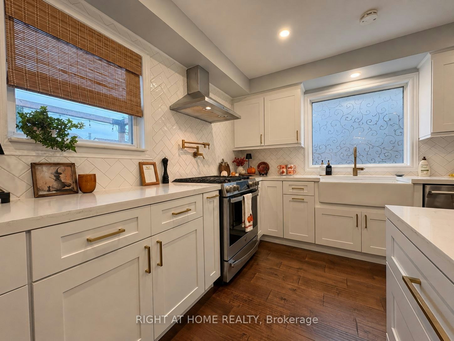 UPPER-1871 Una Road, Pickering, ON, L1V 3J5 - 5