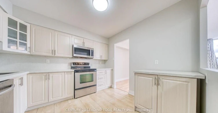 205-1705 Mccowan Road, Toronto, ON, M1S 4L2 - 7