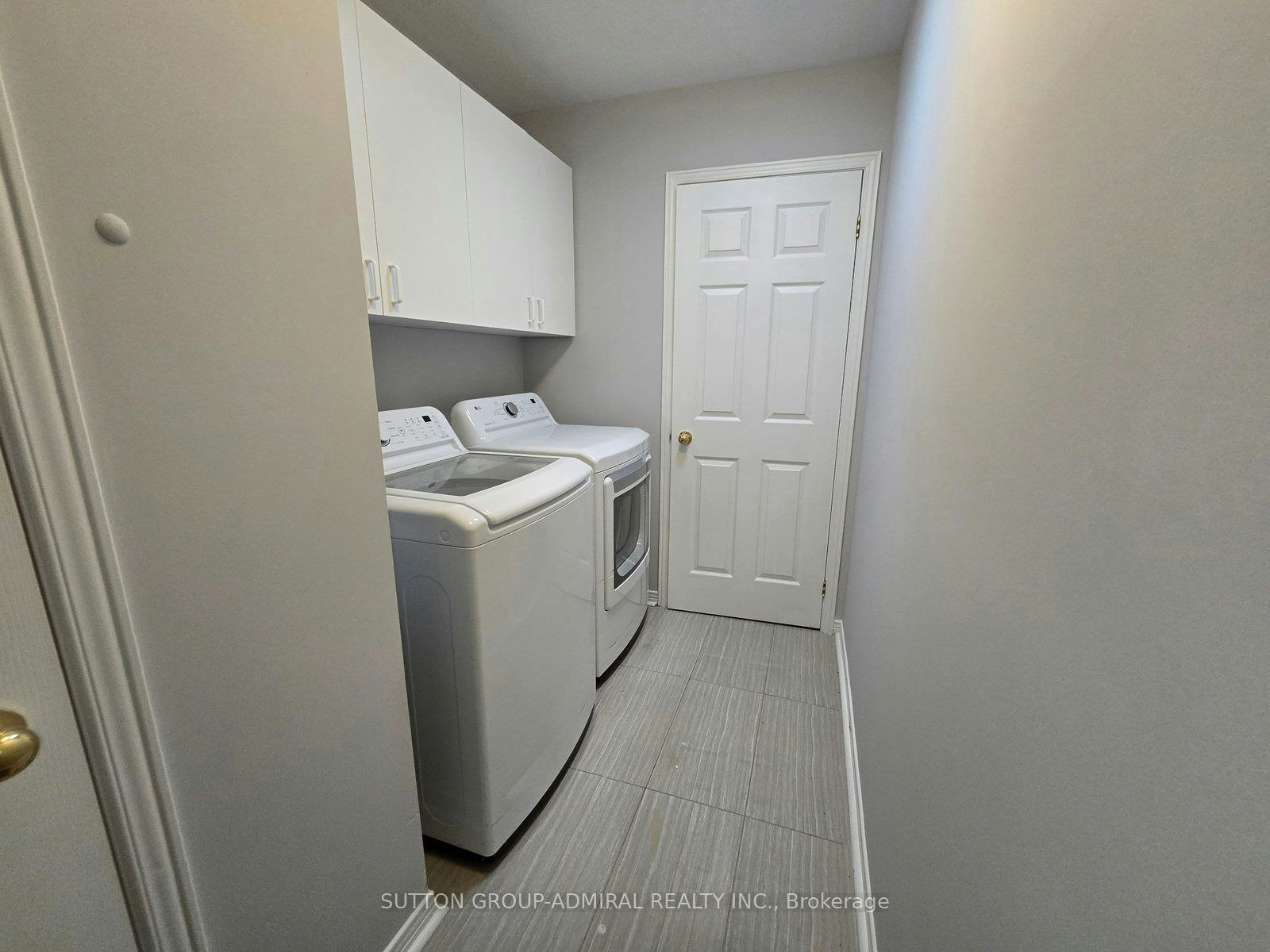 Main Flr-195 Ryerson Crescent, Oshawa, ON, L1G 8A8 - 8