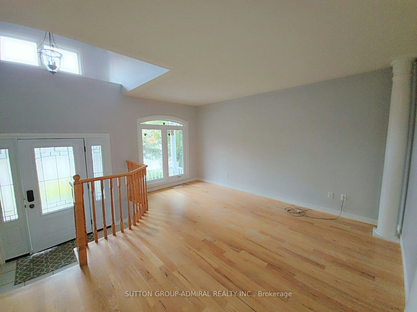 Main Flr-195 Ryerson Crescent, Oshawa, ON, L1G 8A8 - 14