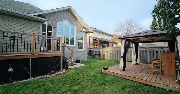 Main Flr-195 Ryerson Crescent, Oshawa, ON, L1G 8A8 - 16