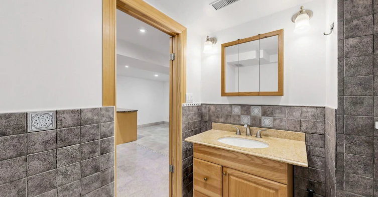 11 Bellvare Crescent, Toronto, ON, M1R 2M8 - 44