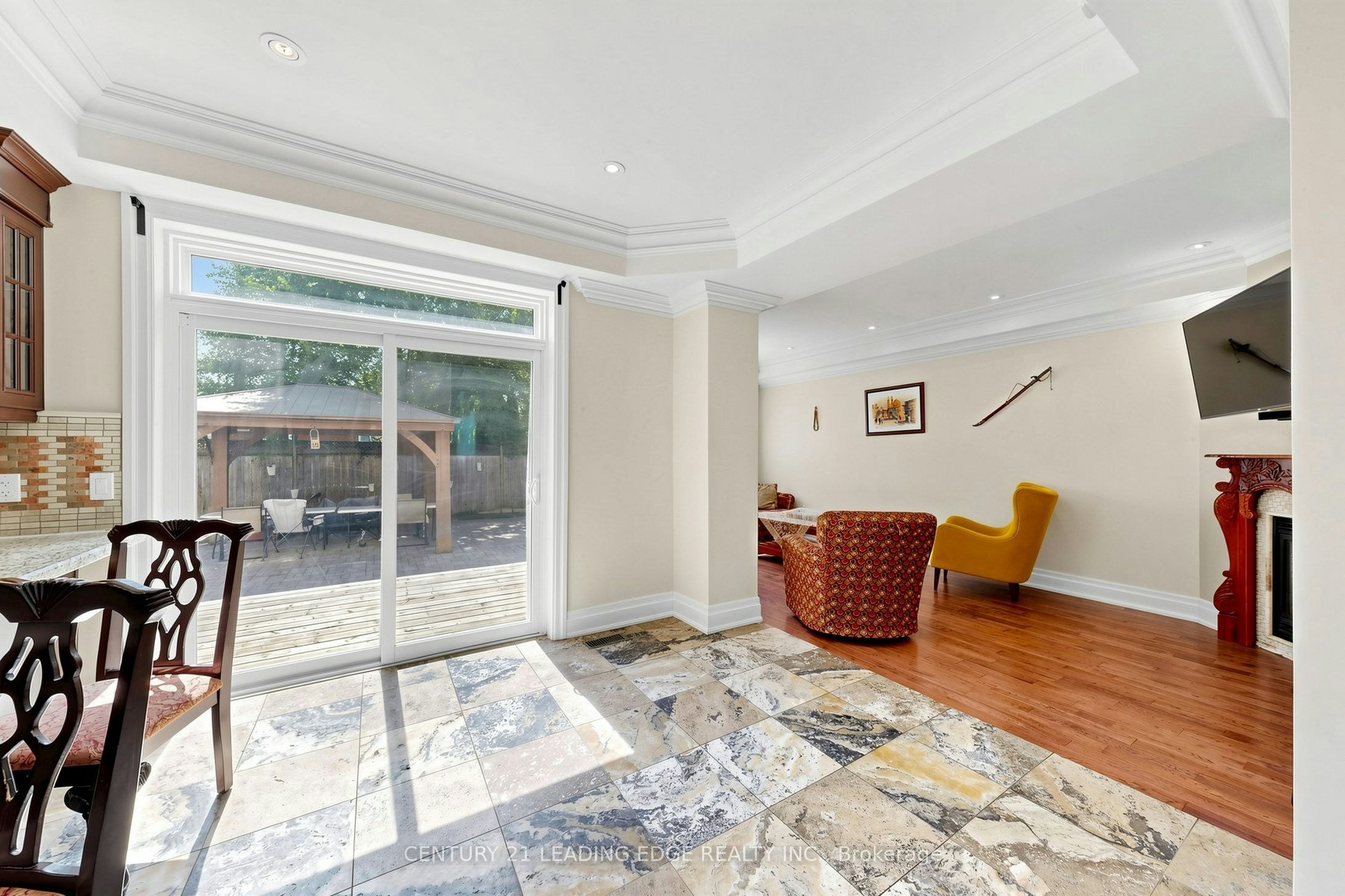 11 Bellvare Crescent, Toronto, ON, M1R 2M8 - 12