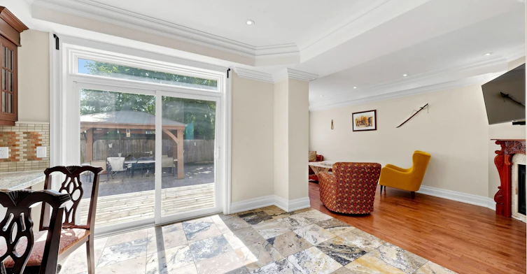 11 Bellvare Crescent, Toronto, ON, M1R 2M8 - 12