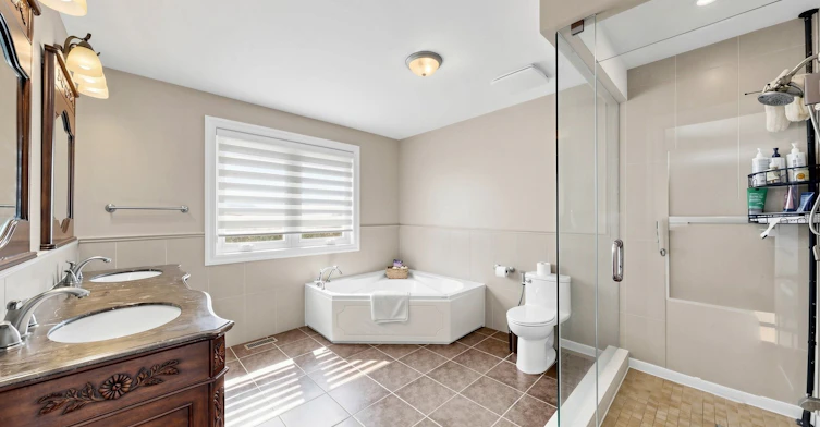 11 Bellvare Crescent, Toronto, ON, M1R 2M8 - 23