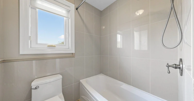 11 Bellvare Crescent, Toronto, ON, M1R 2M8 - 33