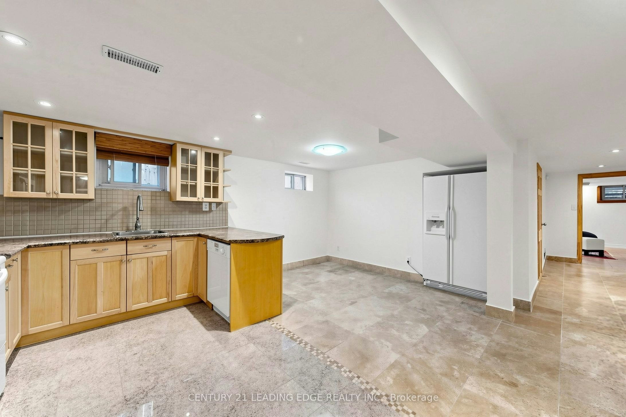 11 Bellvare Crescent, Toronto, ON, M1R 2M8 - 39