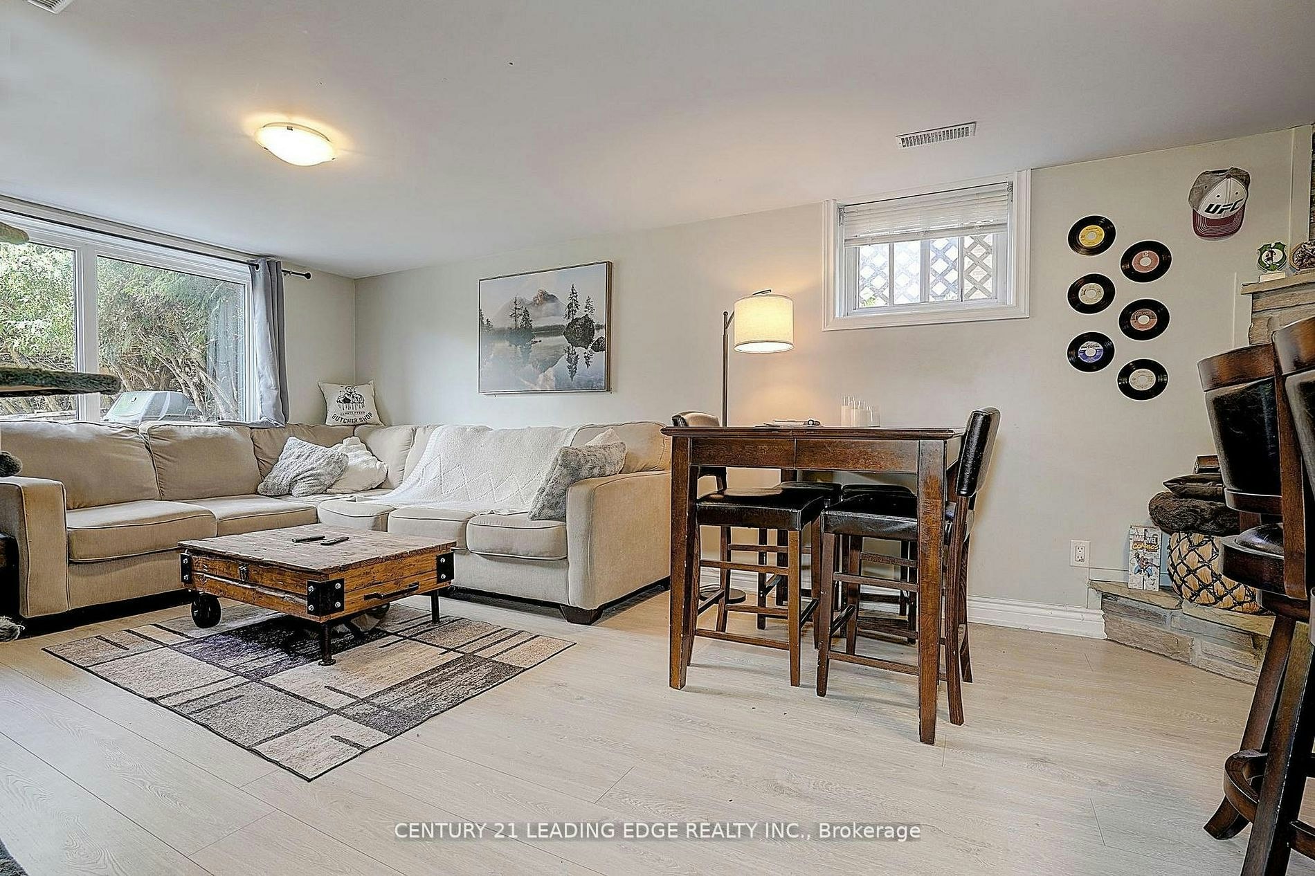 BSMT-284 Dover Street, Oshawa, ON, L1G 6G6 - 6
