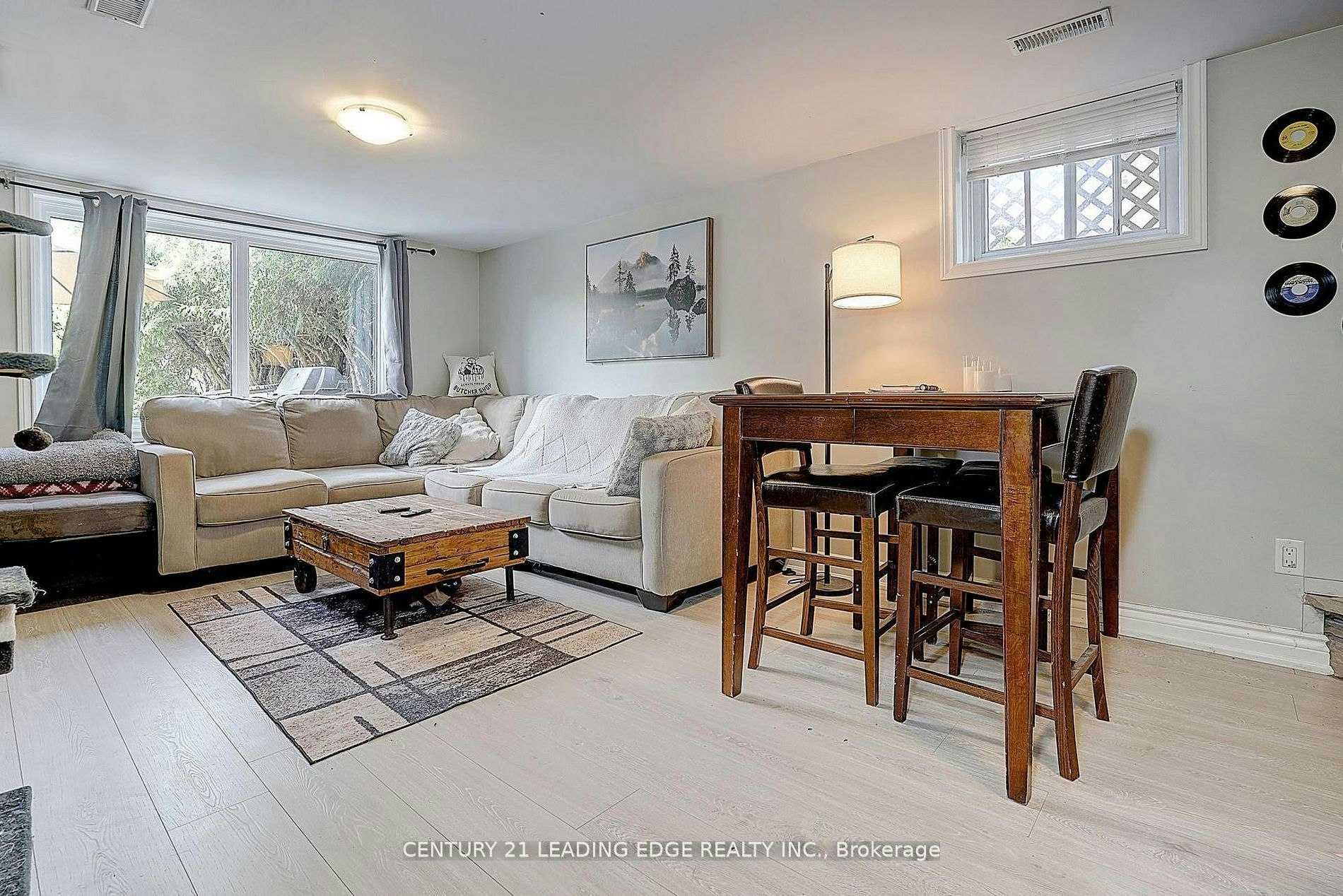 BSMT-284 Dover Street, Oshawa, ON, L1G 6G6 - 16