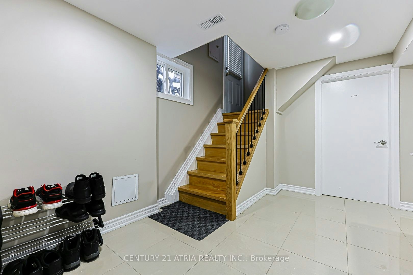 Lower Level Unit 1-19 Marlbank Road, Toronto, ON, M1T 1Y4 - 6