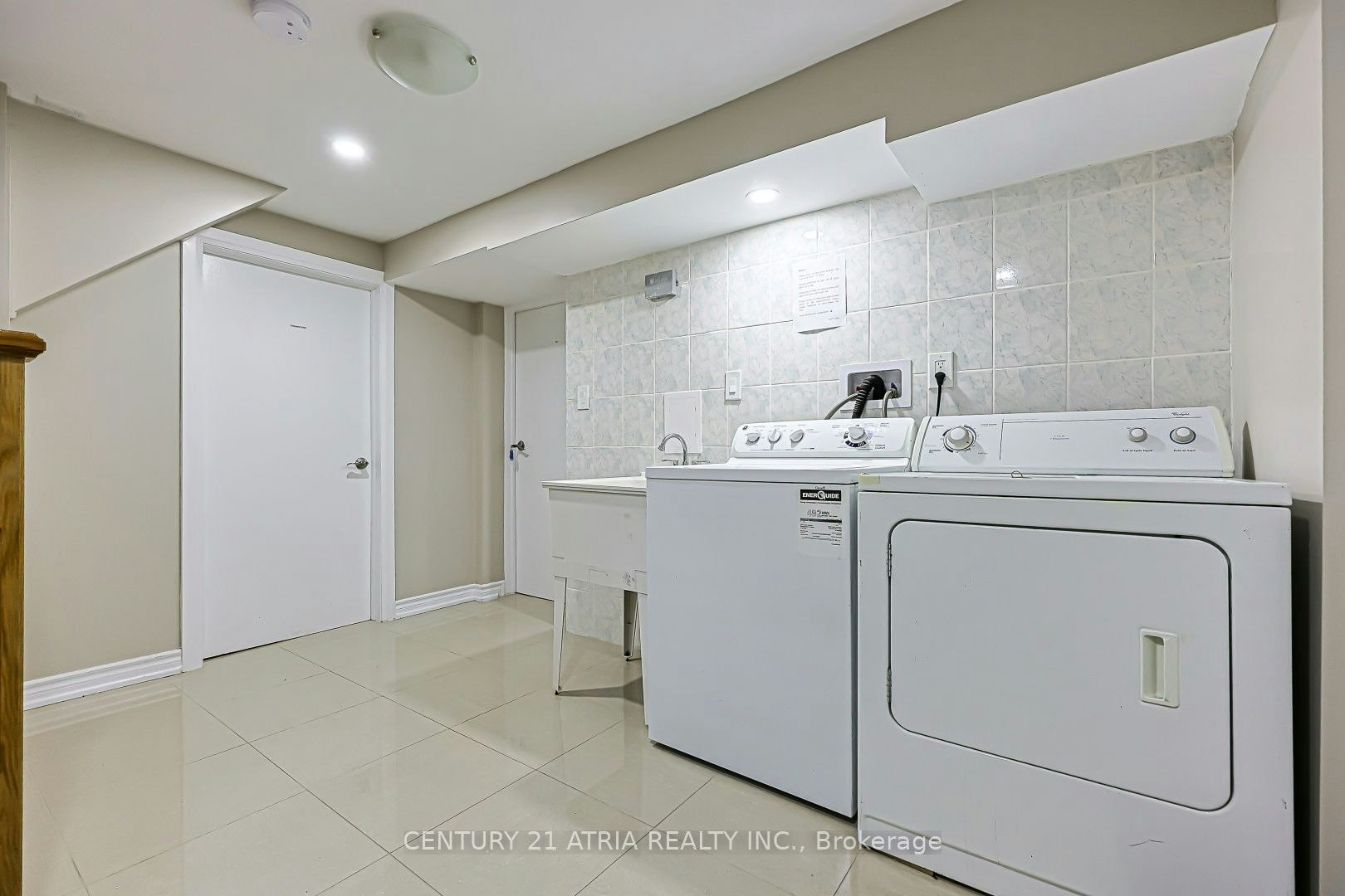 Lower Level Unit 1-19 Marlbank Road, Toronto, ON, M1T 1Y4 - 7