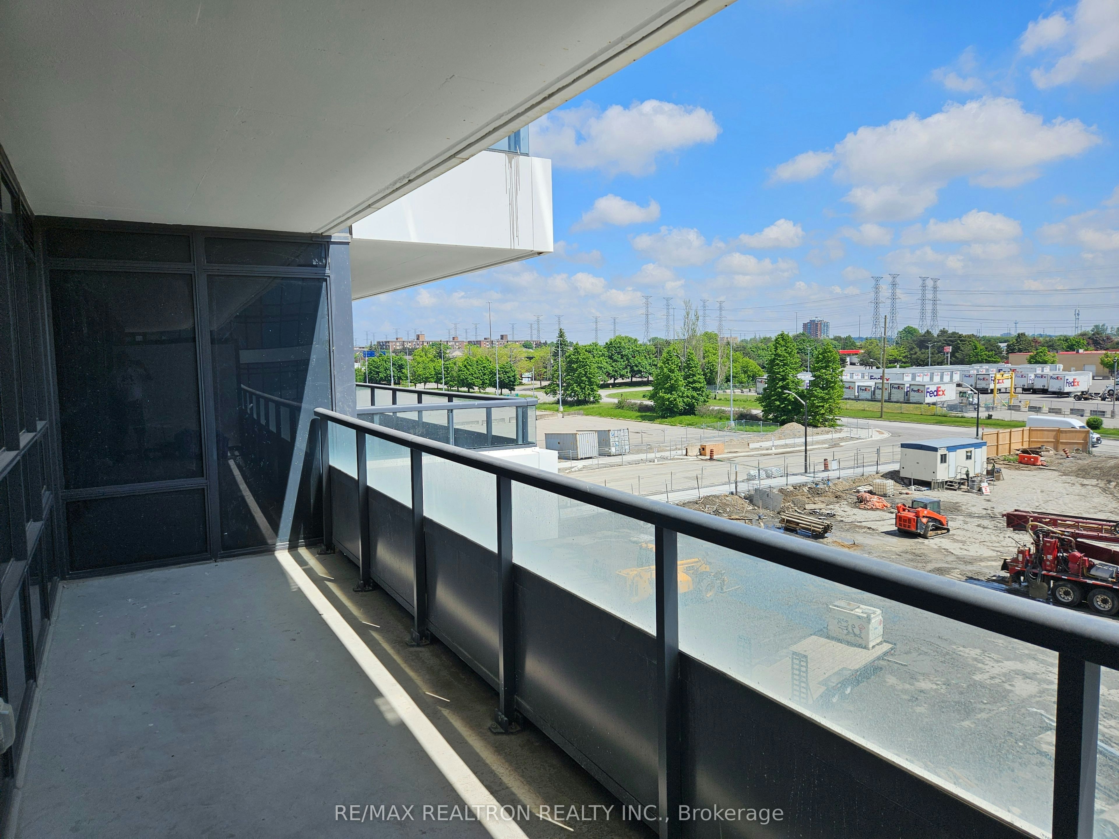 402-1455 Celebration Drive, Pickering, ON, L1W 0C3 - 12