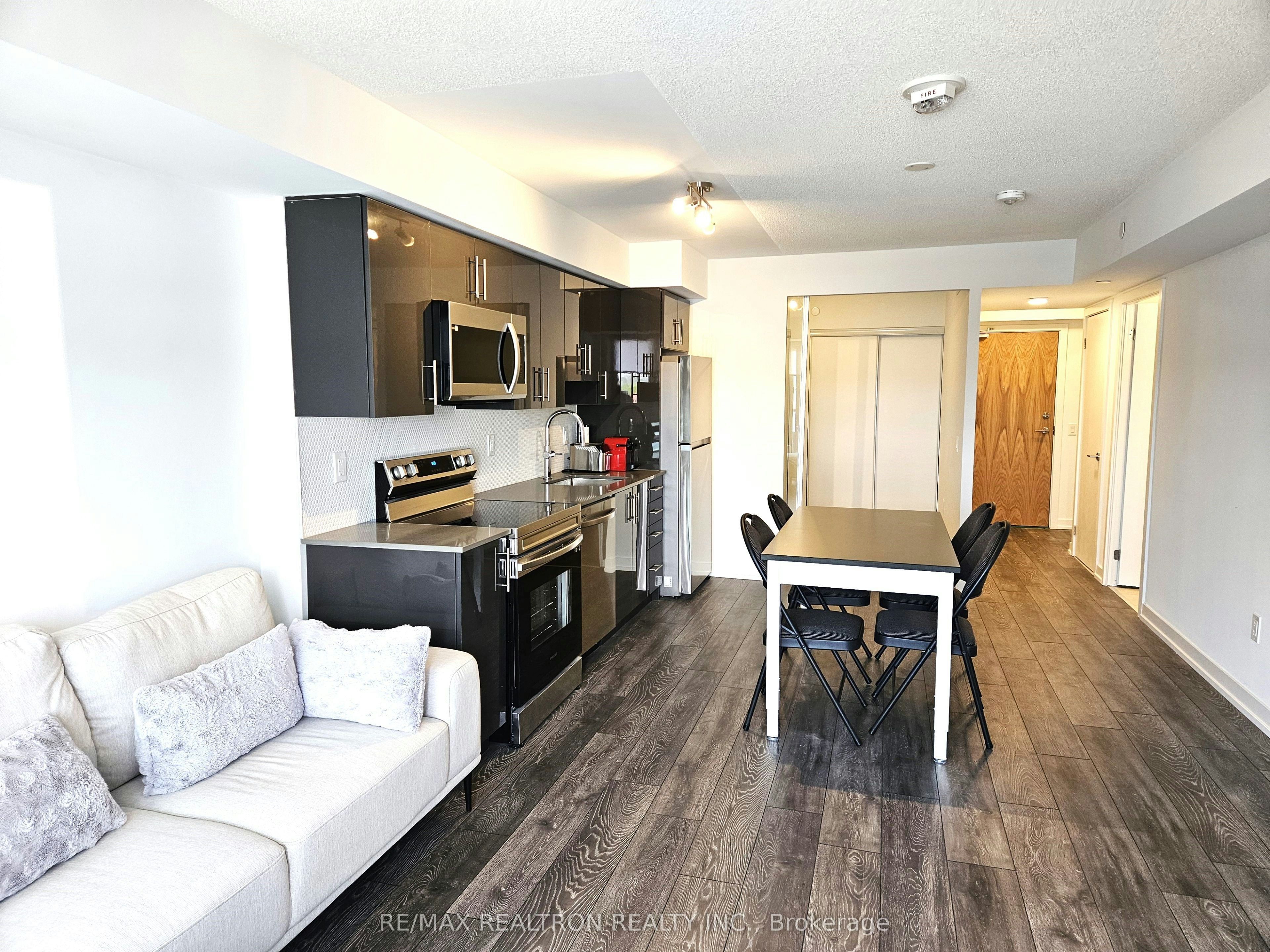 402-1455 Celebration Drive, Pickering, ON, L1W 0C3 - 13