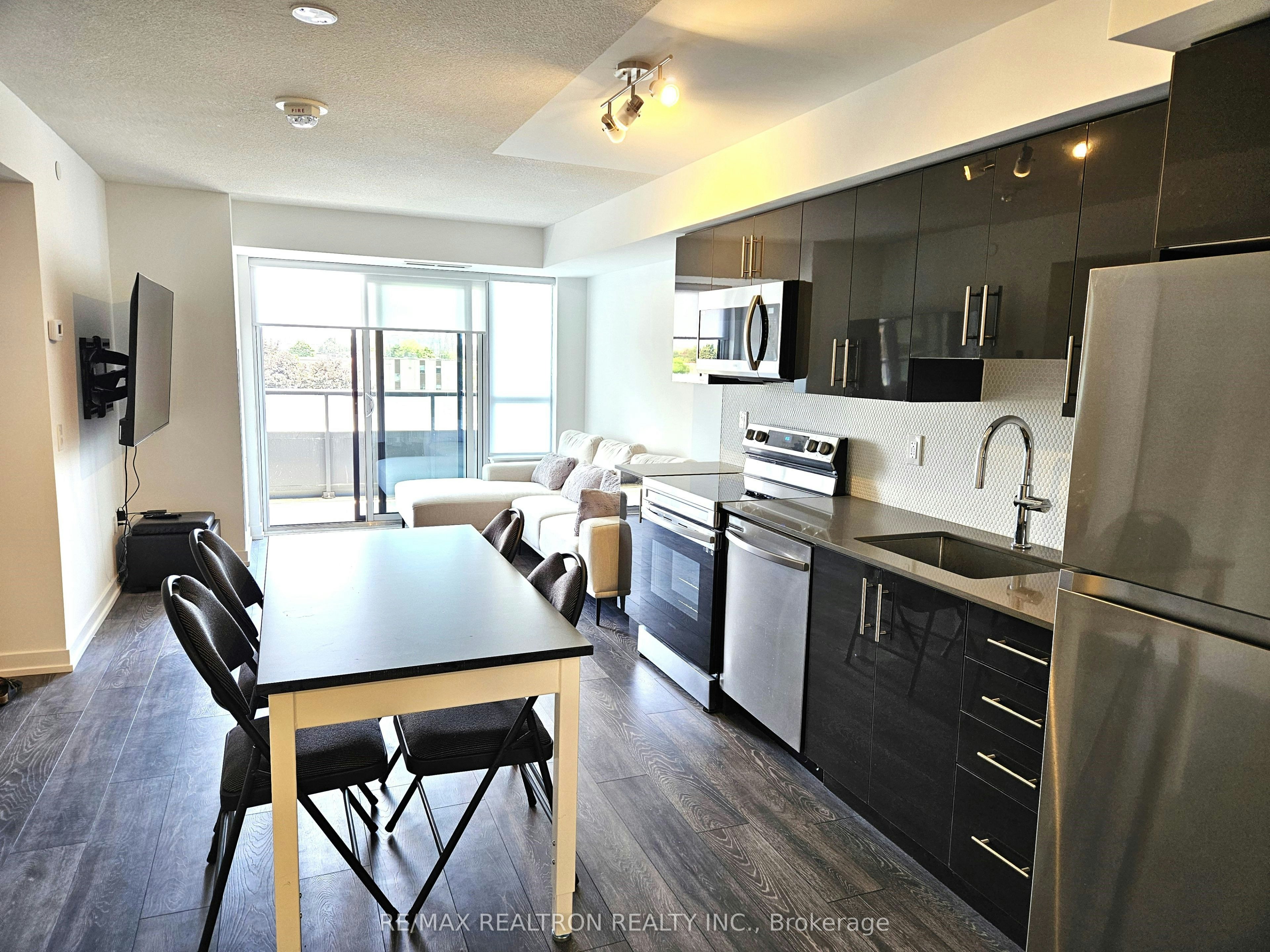 402-1455 Celebration Drive, Pickering, ON, L1W 0C3 - 10