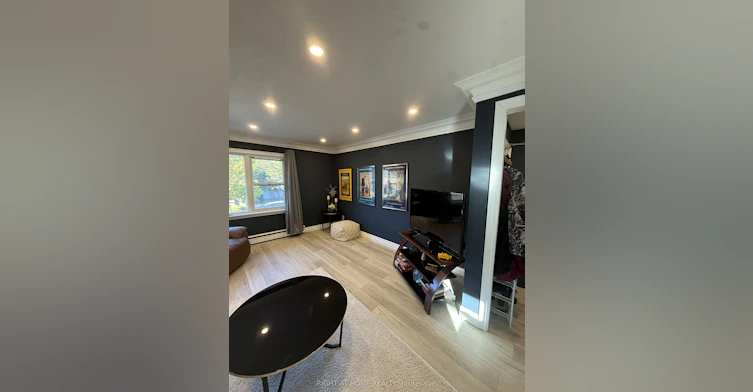 UpperFloor-385 Mary Street N, Oshawa, ON, L1G 5C9 - 17