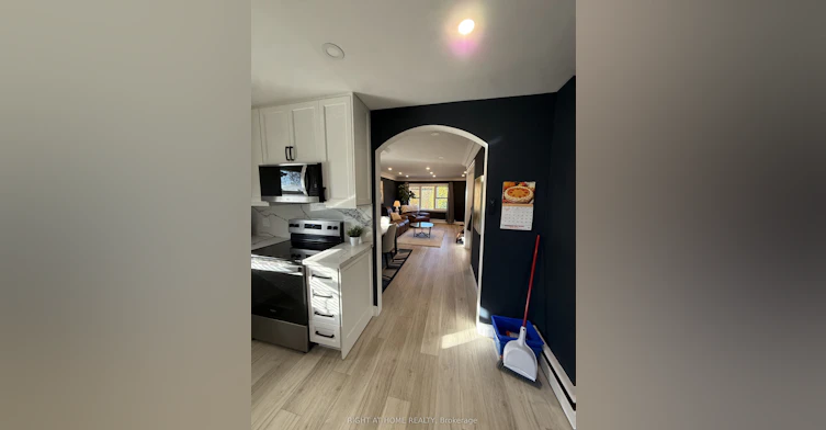 UpperFloor-385 Mary Street N, Oshawa, ON, L1G 5C9 - 25