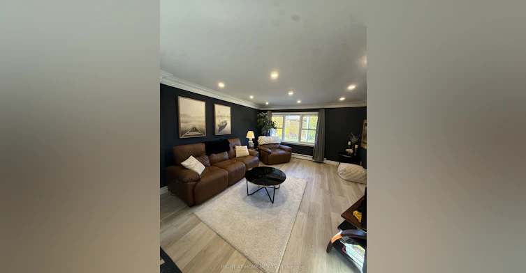 UpperFloor-385 Mary Street N, Oshawa, ON, L1G 5C9 - 16