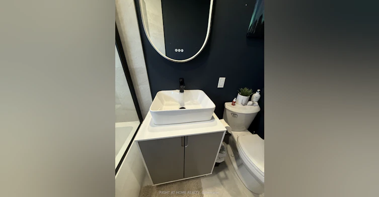 UpperFloor-385 Mary Street N, Oshawa, ON, L1G 5C9 - 22