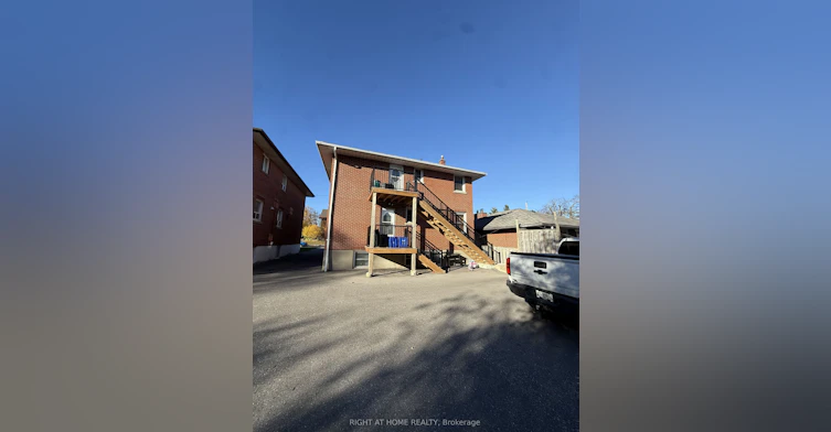 UpperFloor-385 Mary Street N, Oshawa, ON, L1G 5C9 - 27