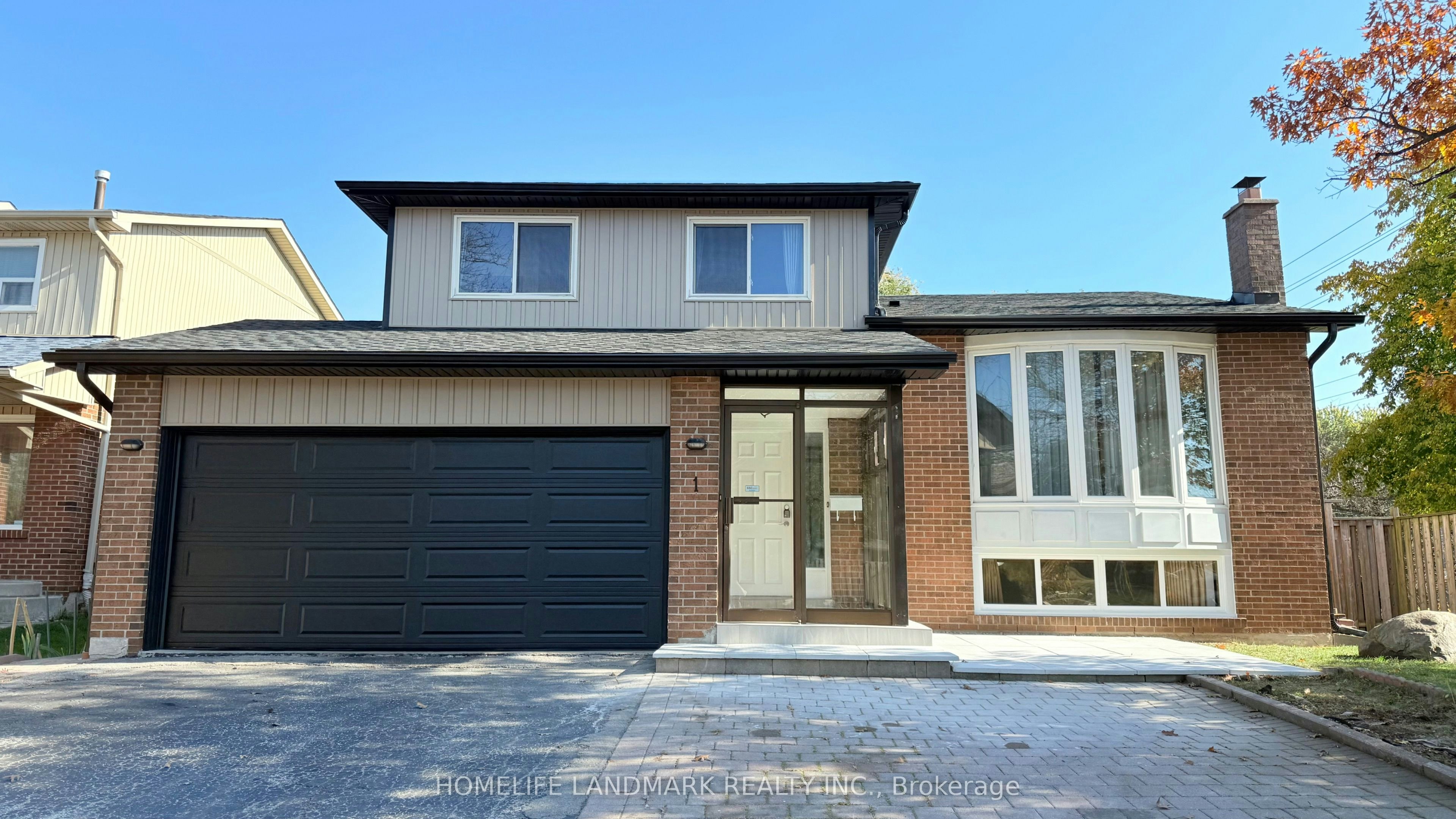 1 Alexmuir Boulevard, Toronto, ON, M1V 1J2