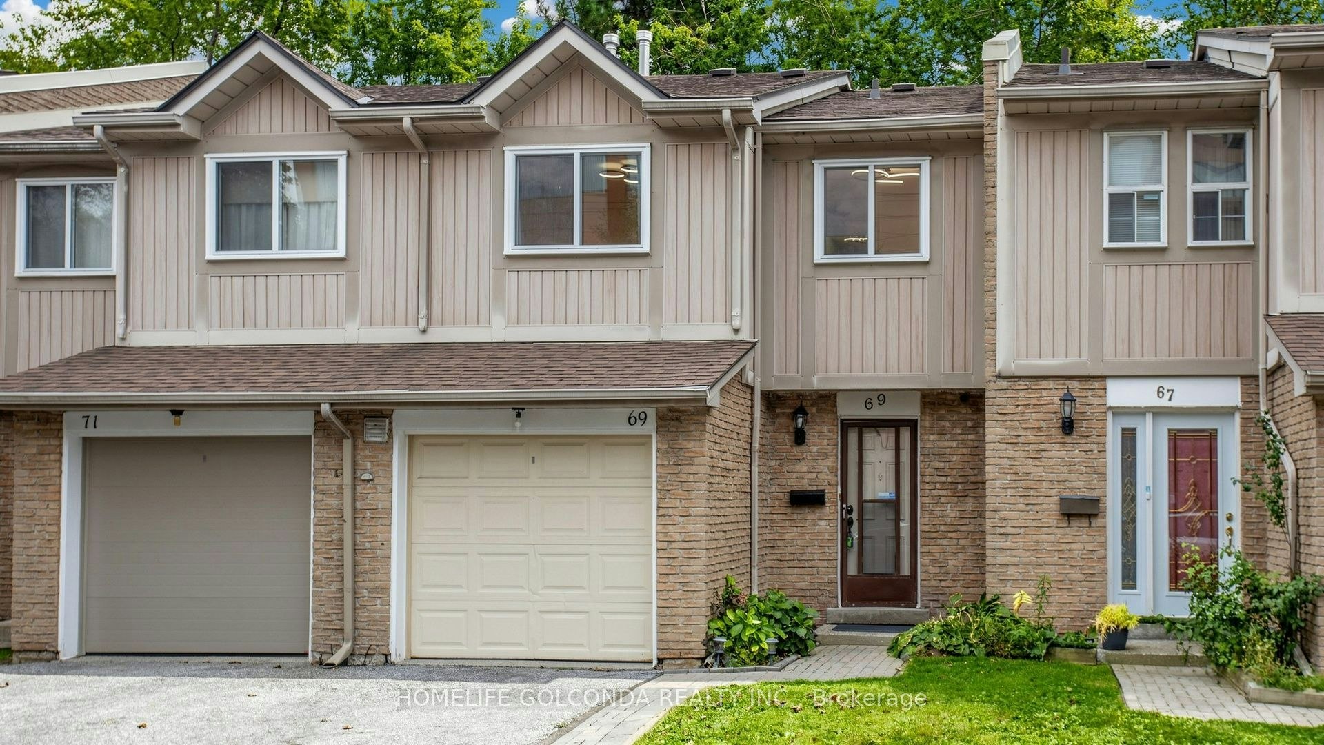 69-1290 Bridletowne Circle, Toronto, ON, M1W 2V4