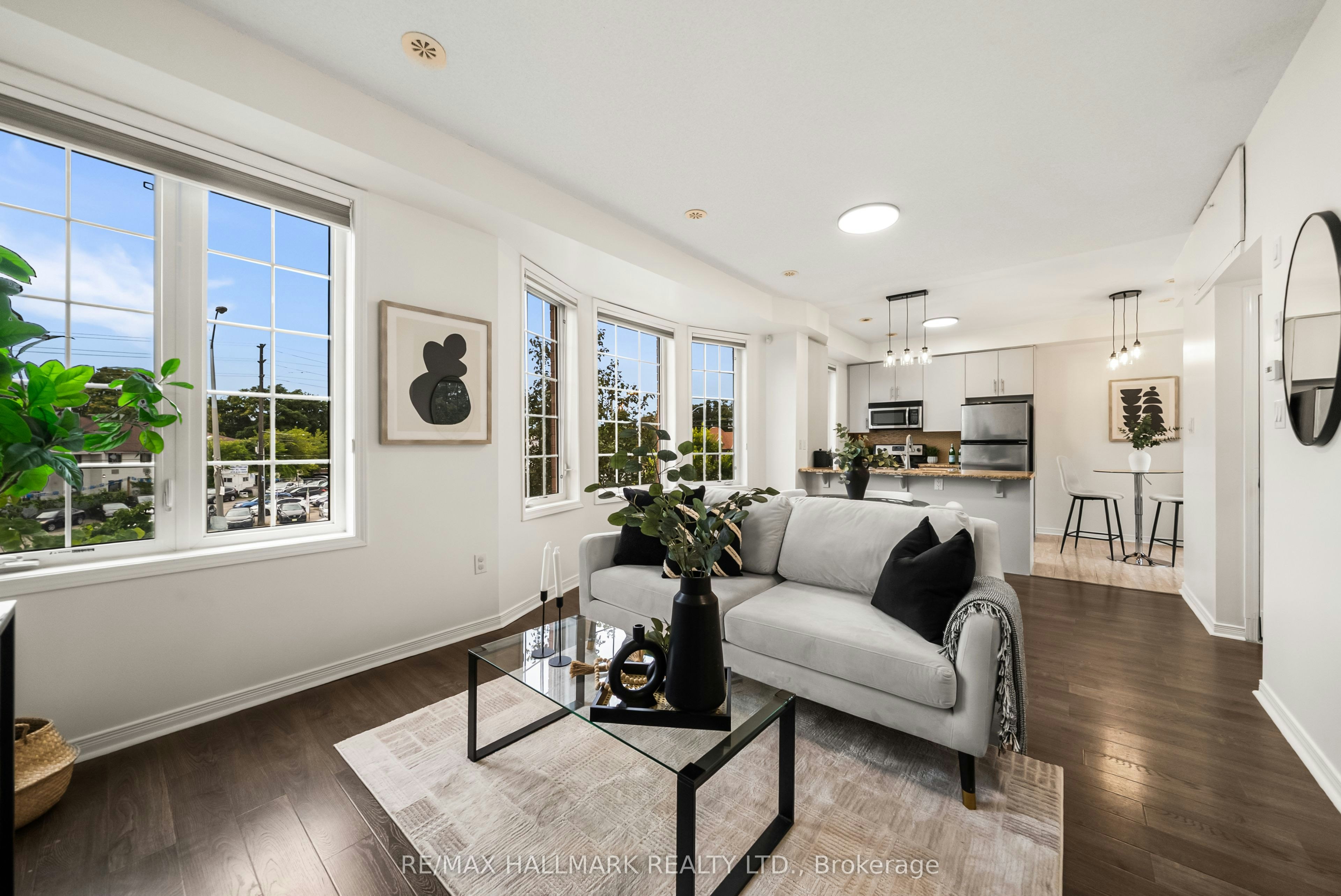 52-4689 Kingston Road, Toronto, ON, M1E 2R1