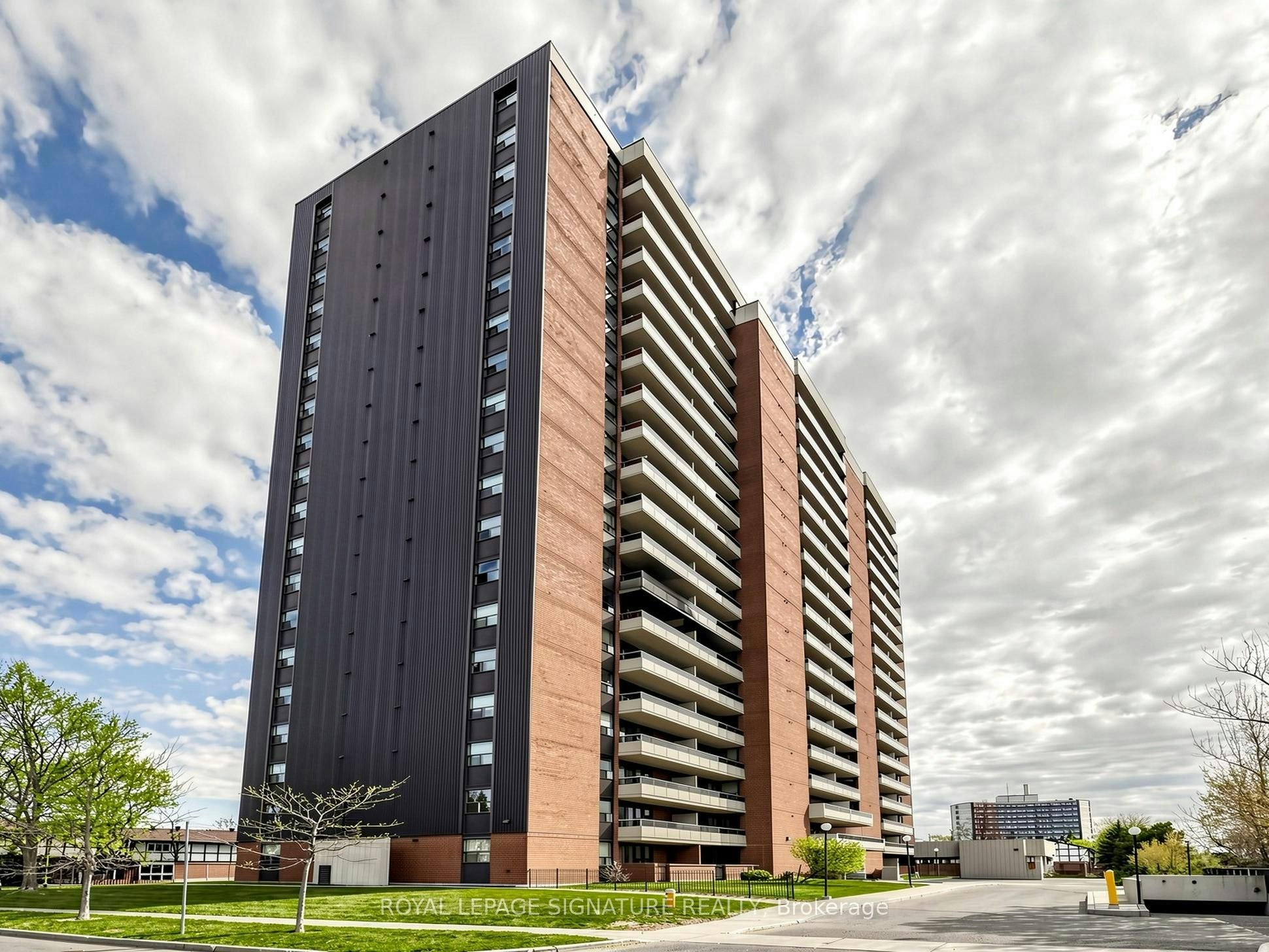 PH04-15 Torrance Road, Toronto, ON, M1J 3K2