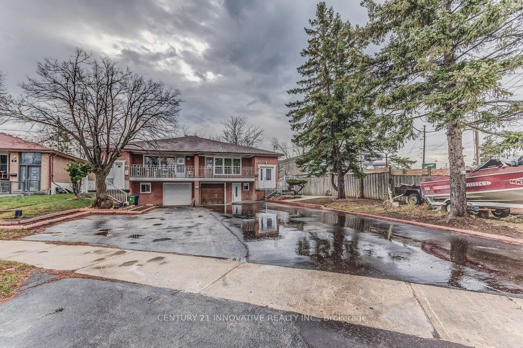 1 Horton Boulevard S, Toronto, ON, M1J 1K7