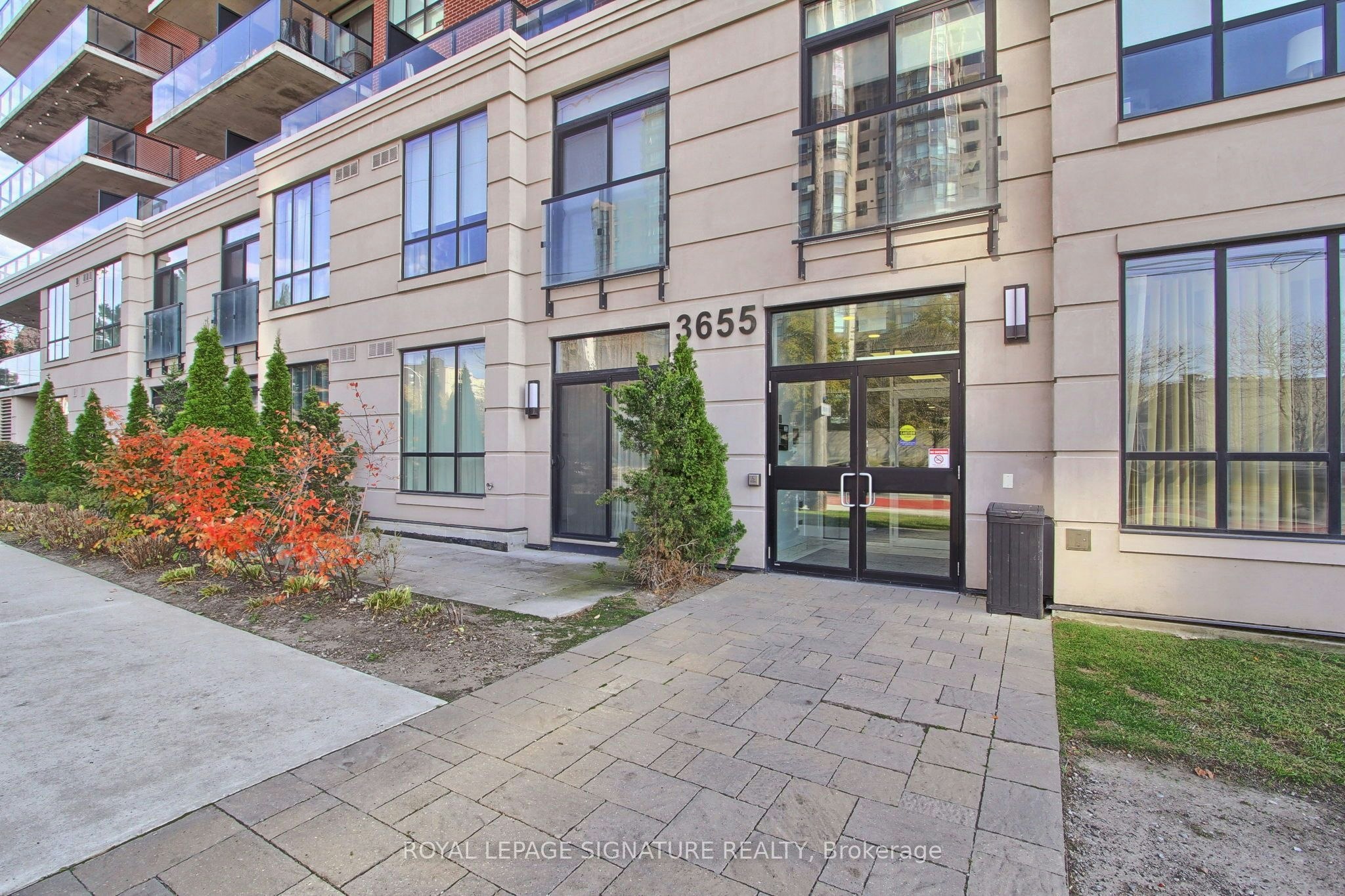 817-3655 Kingston Road, Toronto, ON, M1M 1S2
