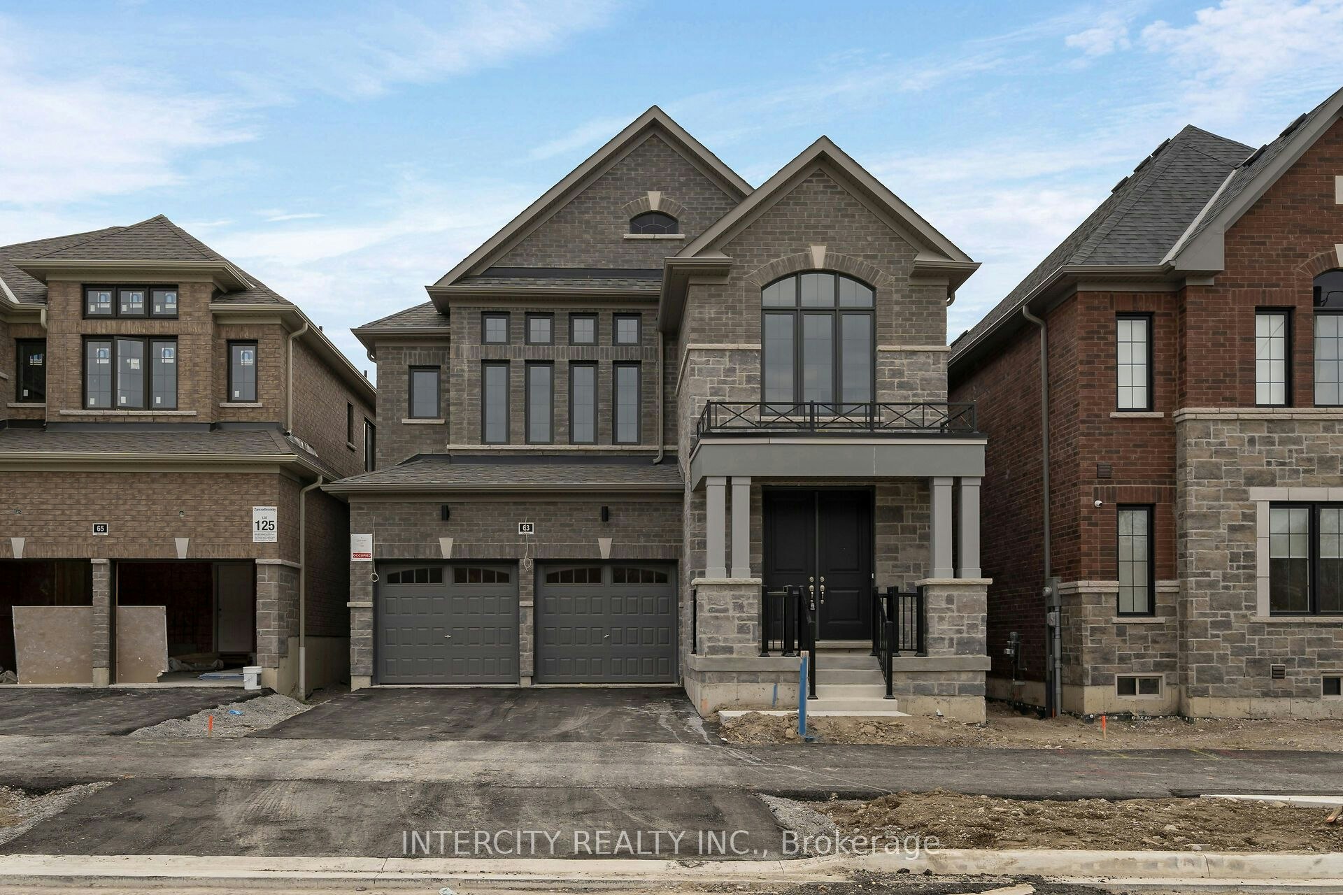 63 Bergamot Road, Whitby, ON, L1M 0M8