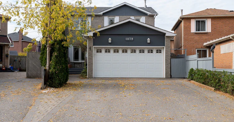 Upper-1879 Ashford Drive, Pickering, ON, L1V 6E2
