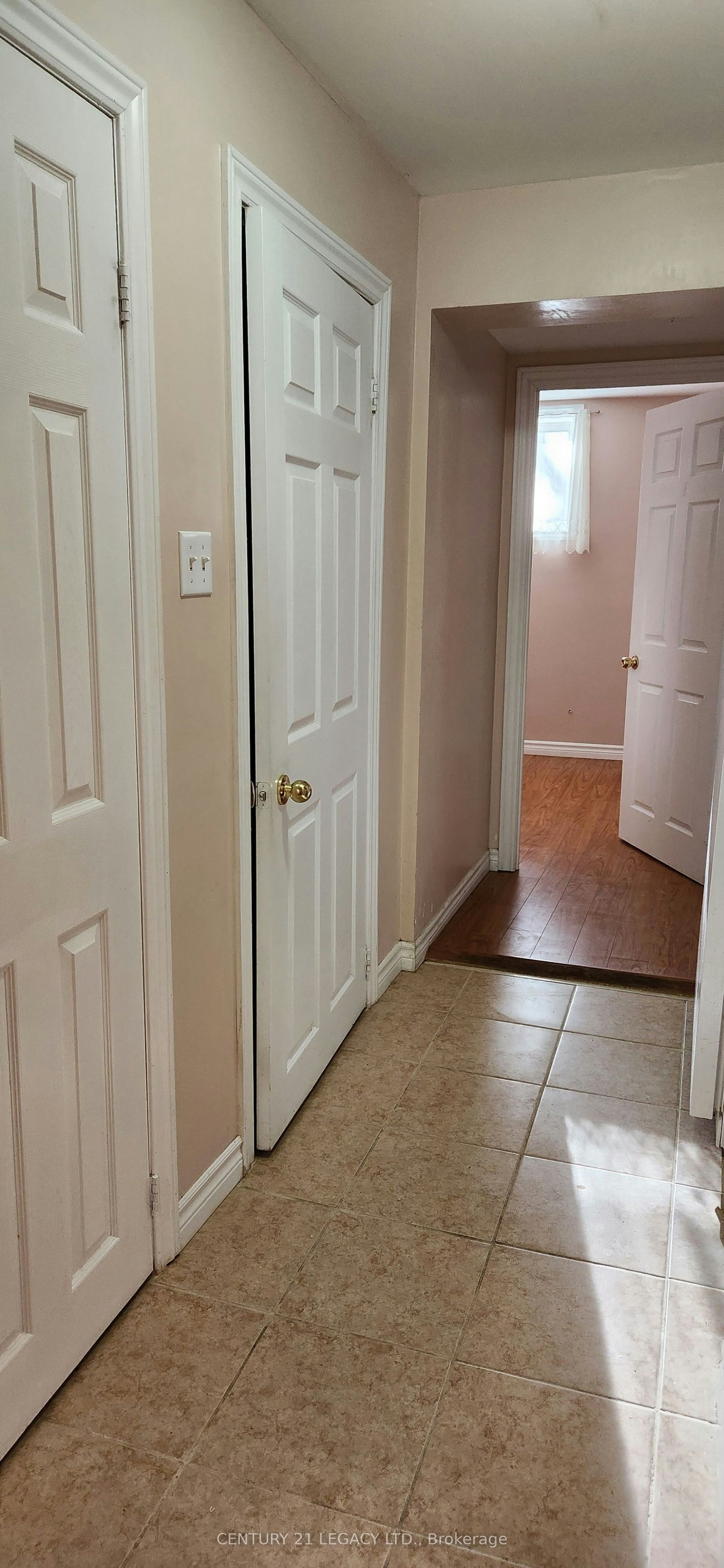 BASEMENT-27 Par Avenue, Toronto, ON, M1G 2G5 - 12