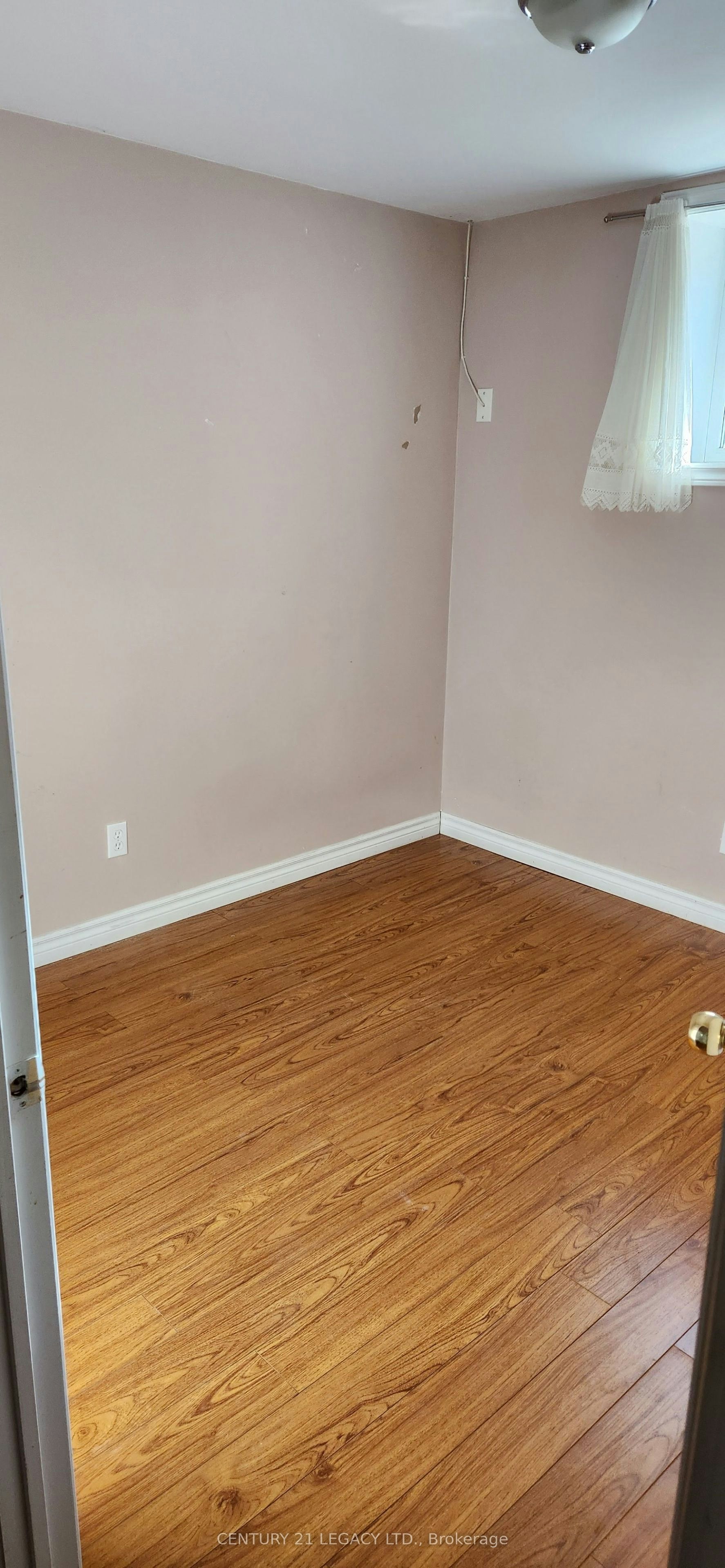 BASEMENT-27 Par Avenue, Toronto, ON, M1G 2G5 - 19