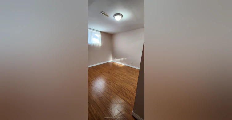 BASEMENT-27 Par Avenue, Toronto, ON, M1G 2G5 - 13