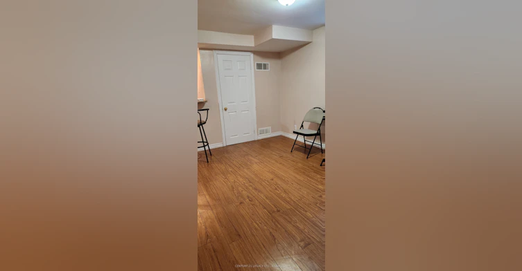 BASEMENT-27 Par Avenue, Toronto, ON, M1G 2G5 - 6