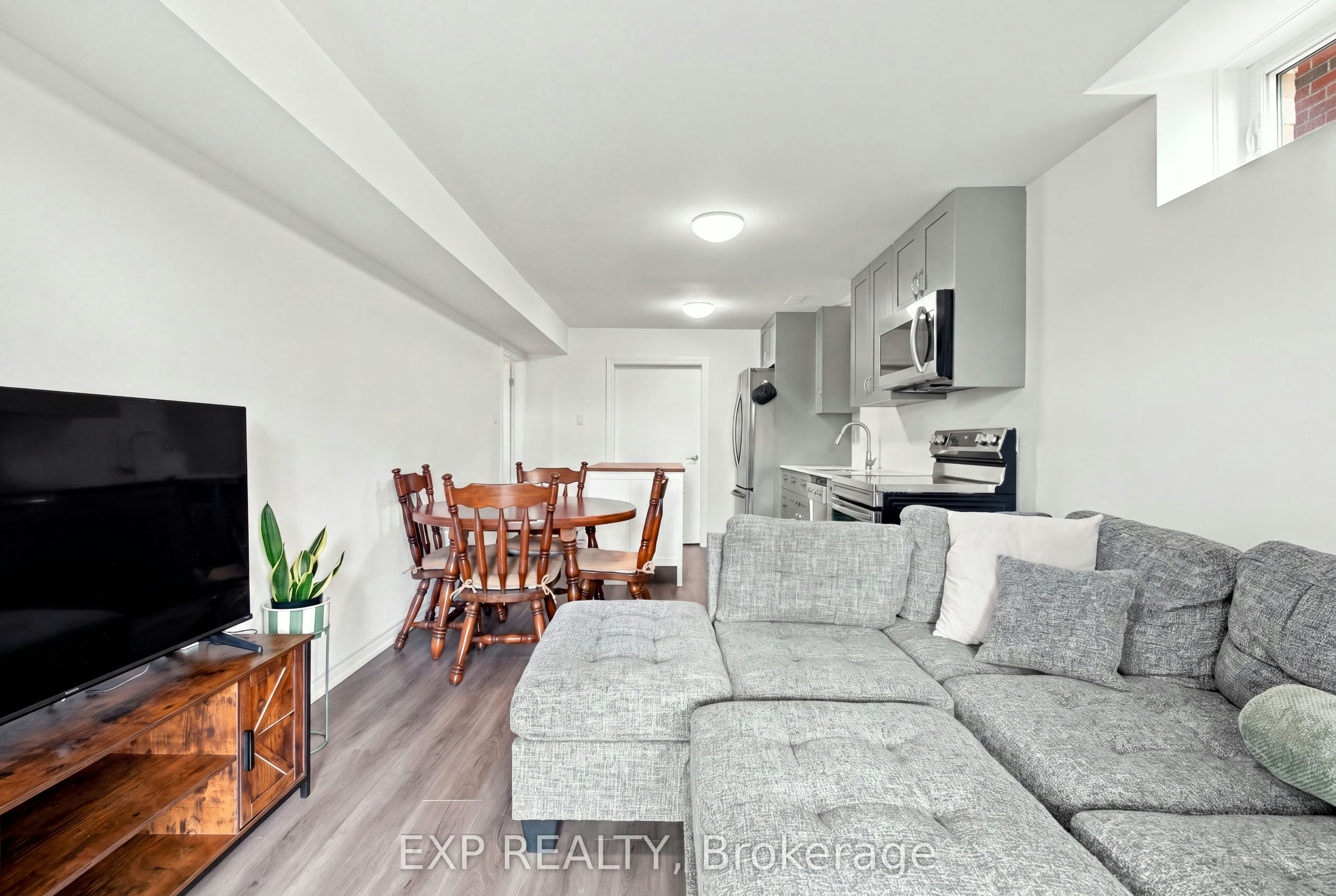 39 Purdy Place, Clarington, ON, L1C 0V2 - 3