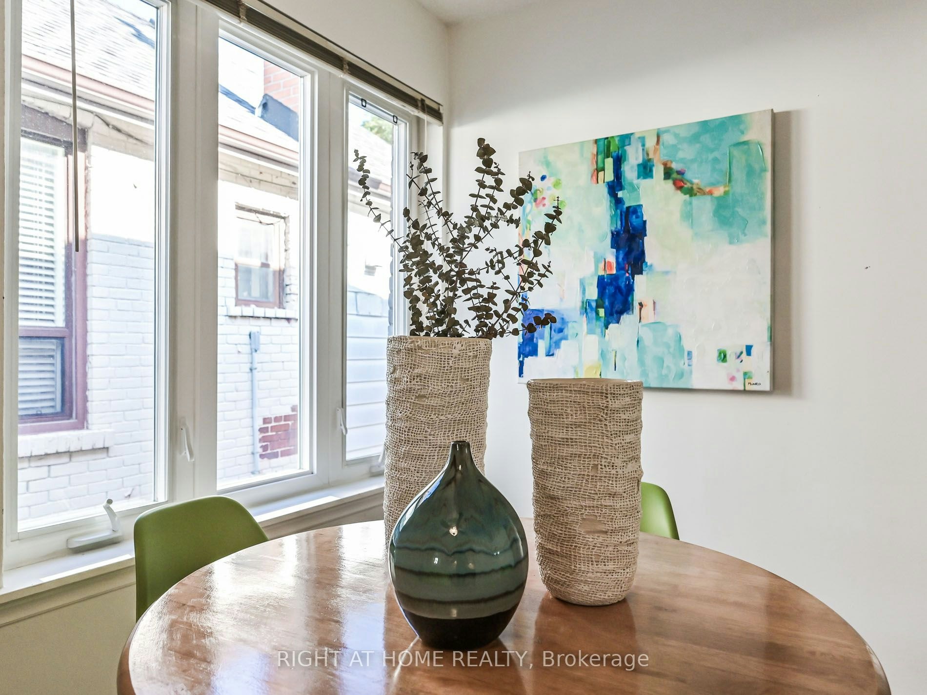 Upper-677 Mortimer Avenue, Toronto, ON, M4C 2K1 - 13