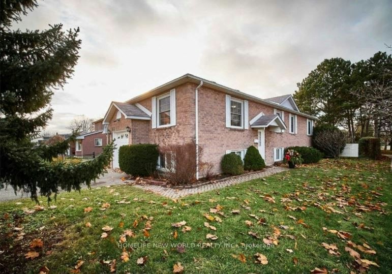 Main-856 Finley Avenue, Ajax, ON, L1S 3R9